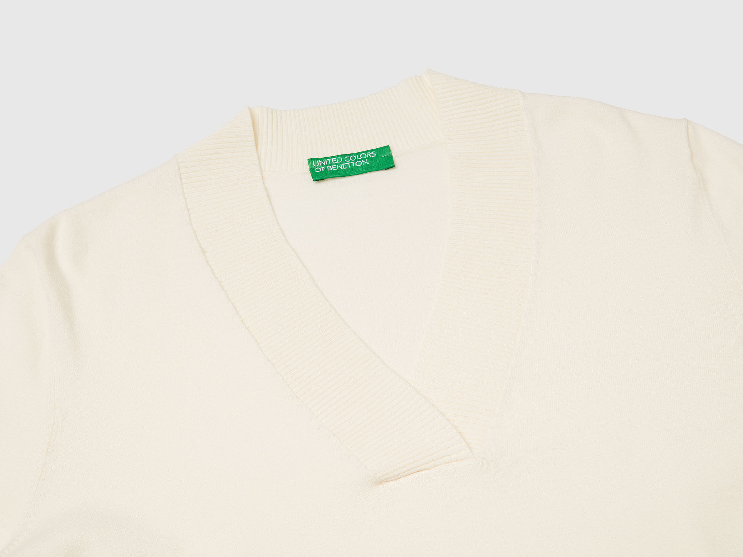 V NECK SWEATER L/S Women image number 7